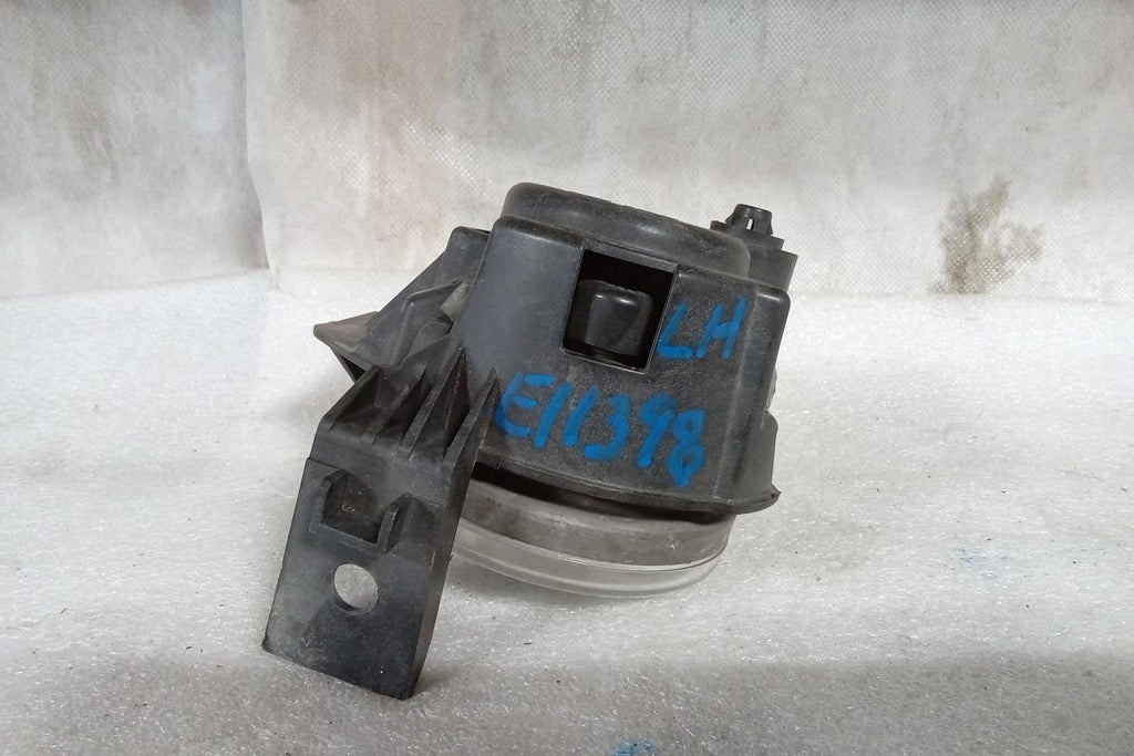 Driver Side Fog Lamp S813574
