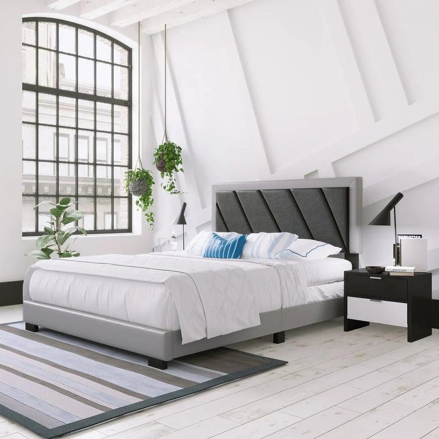Faux Leather Upholstered Platform Bed P75911