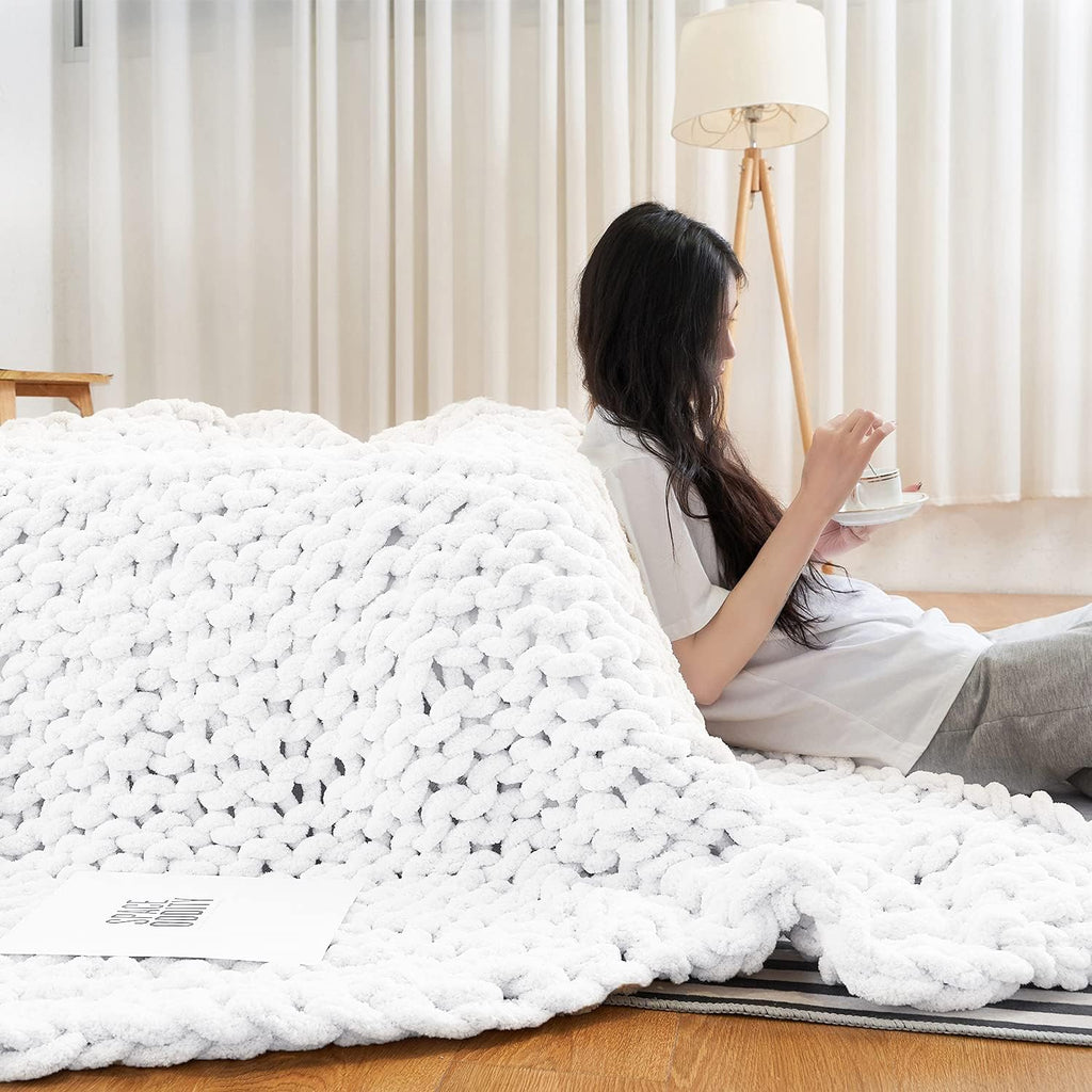 Chunky Knit Chenille Throw Blanket Gray 40x40 V771673