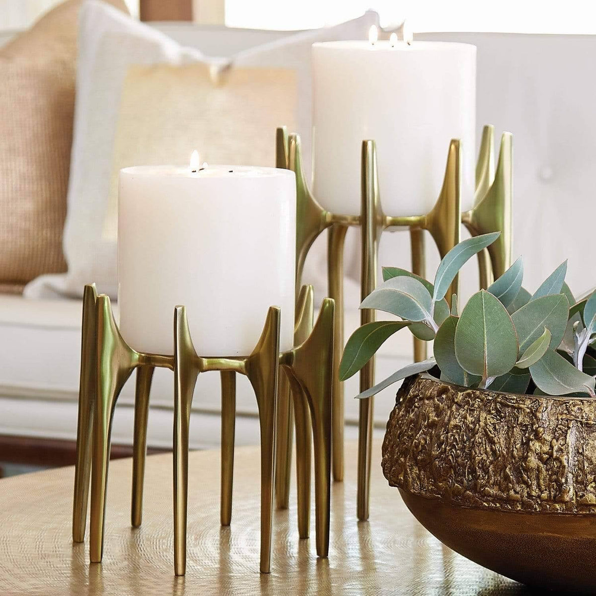 Pillar Candle Holder F576