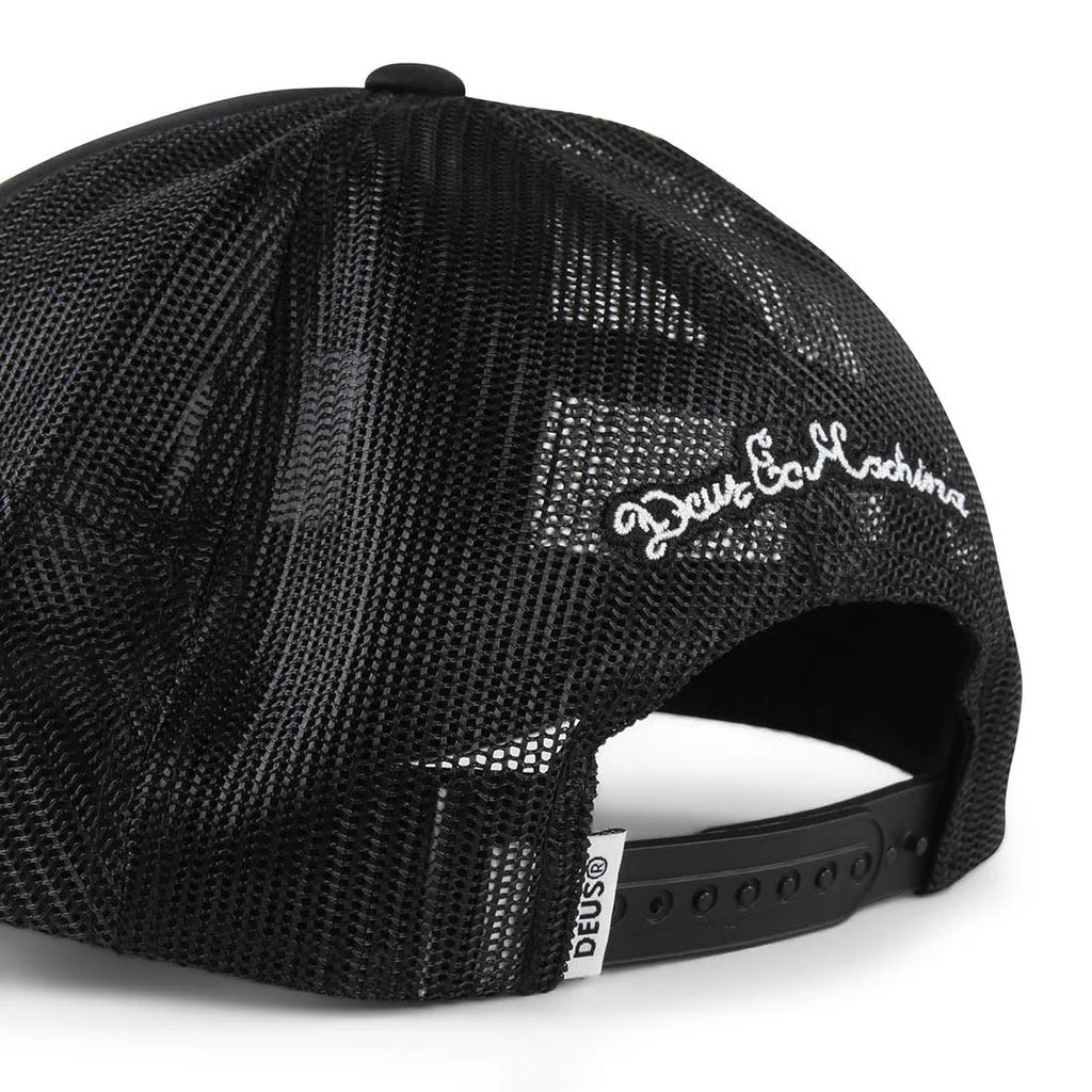 Black Curvy Trucker Cap E4665