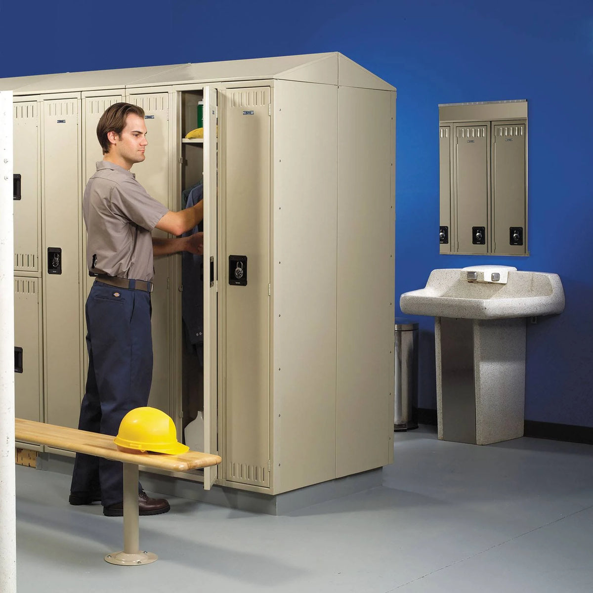 Double Tier Locker Single Stack Medium Gray N772