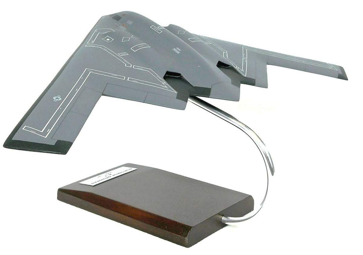 1/100 Scale Stealth Bomber Jet Plane Model F692
