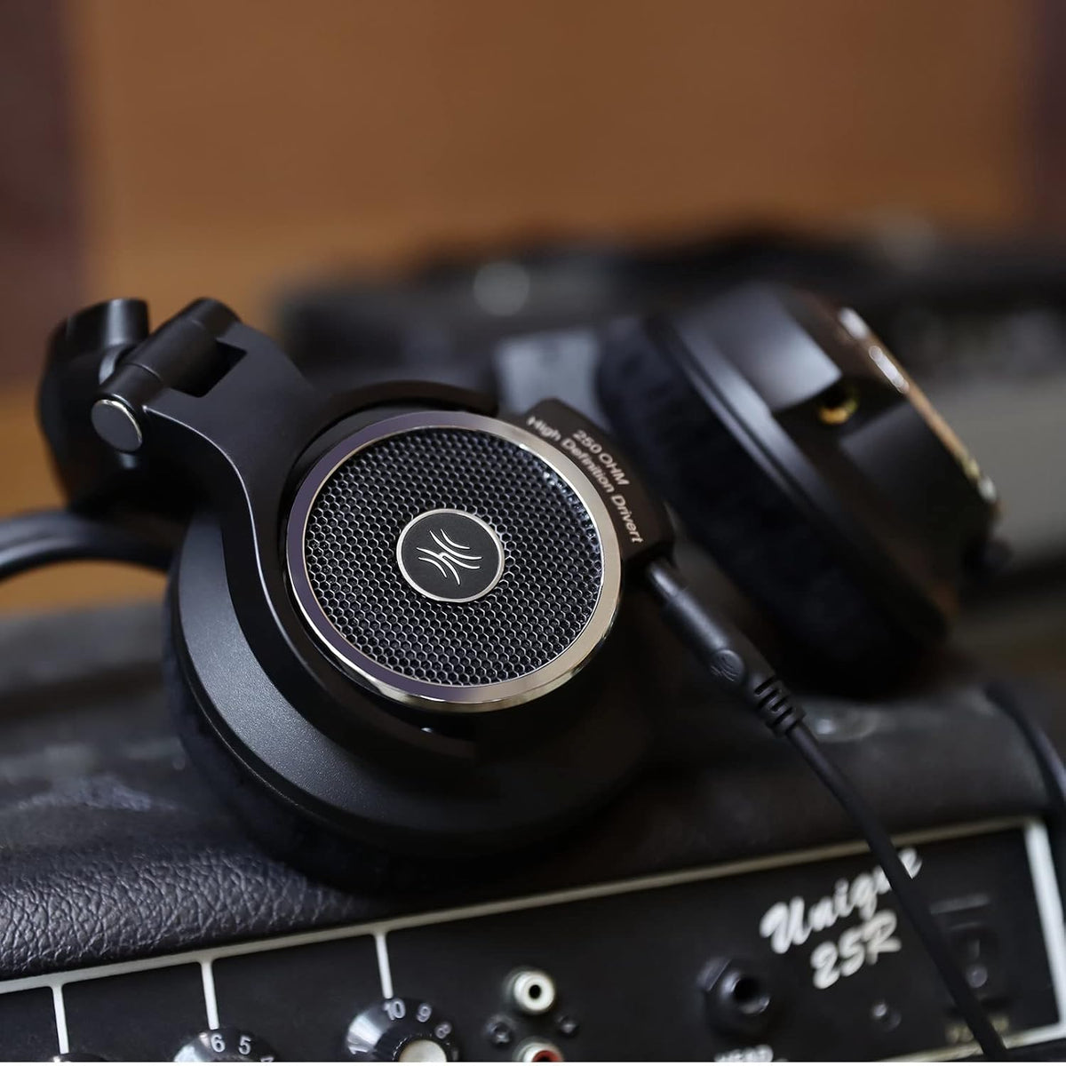 250 Ohm Open Back Studio Headphones with Velour Earmuffs S117