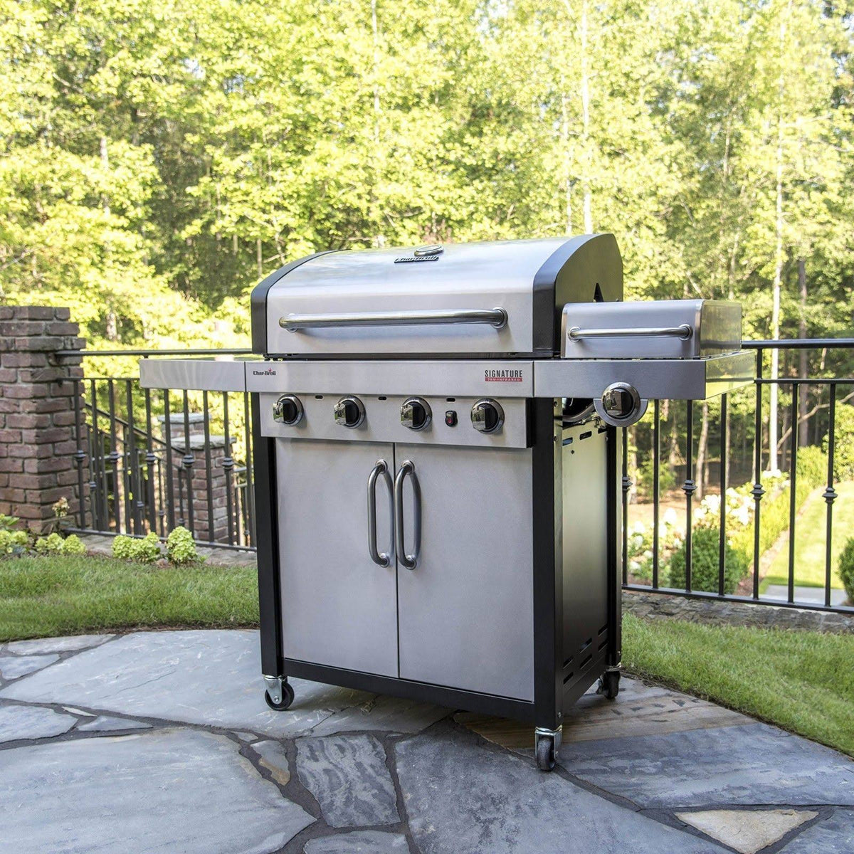 4-Burner Tru-Infrared Gas Grill U1452
