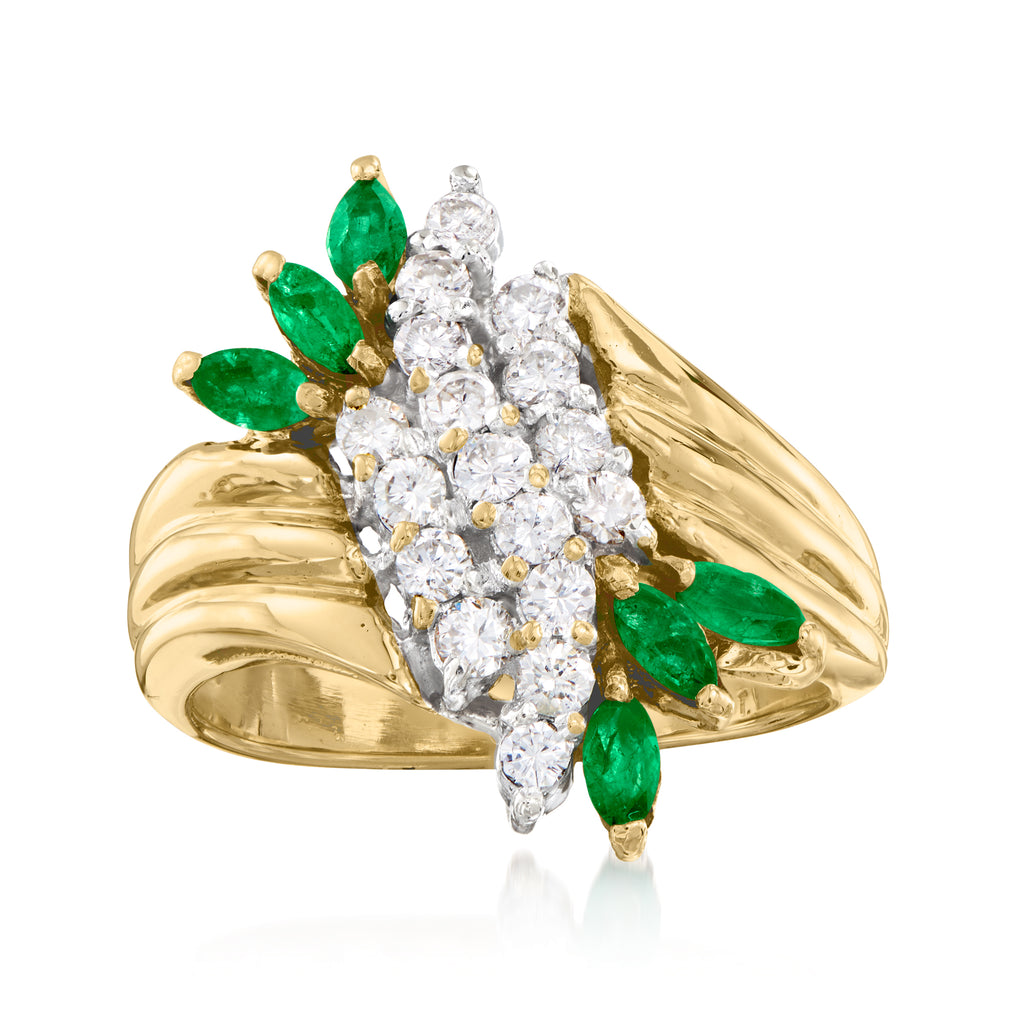 Vintage Diamond and Emerald Ring in 14kt Yellow Gold Y167