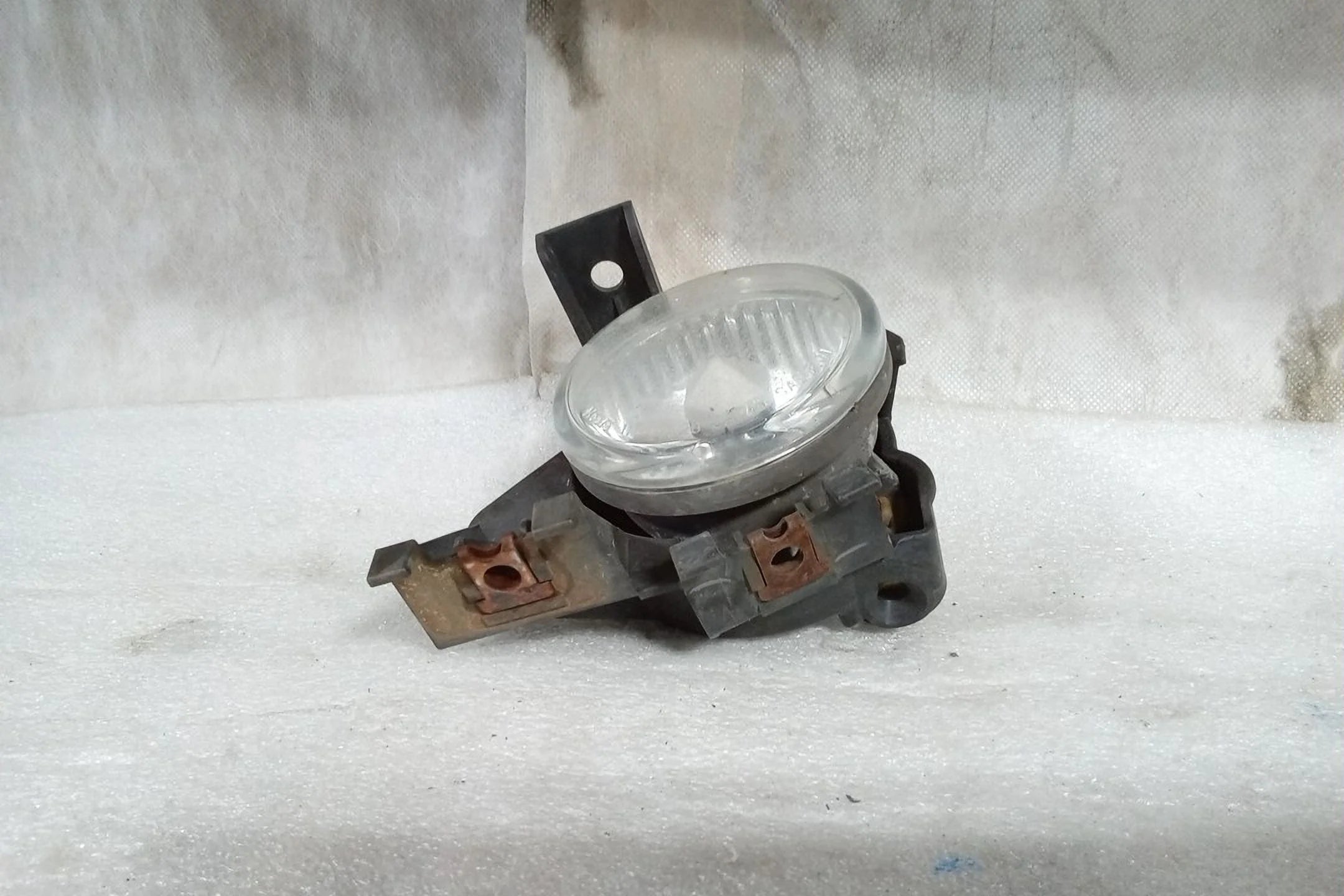 Driver Side Fog Lamp S813574