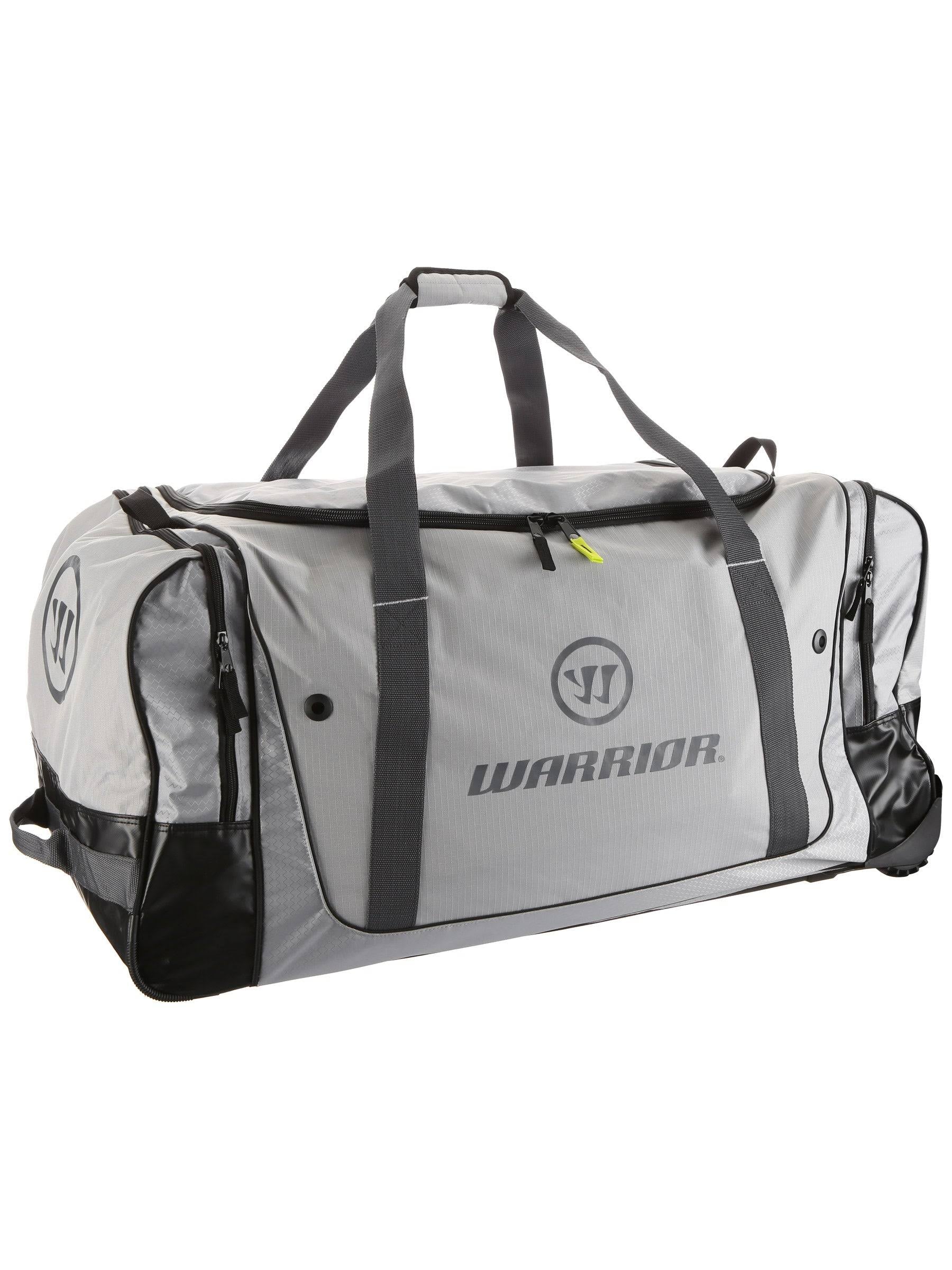 Grey Cargo Wheel Bag Large D3863