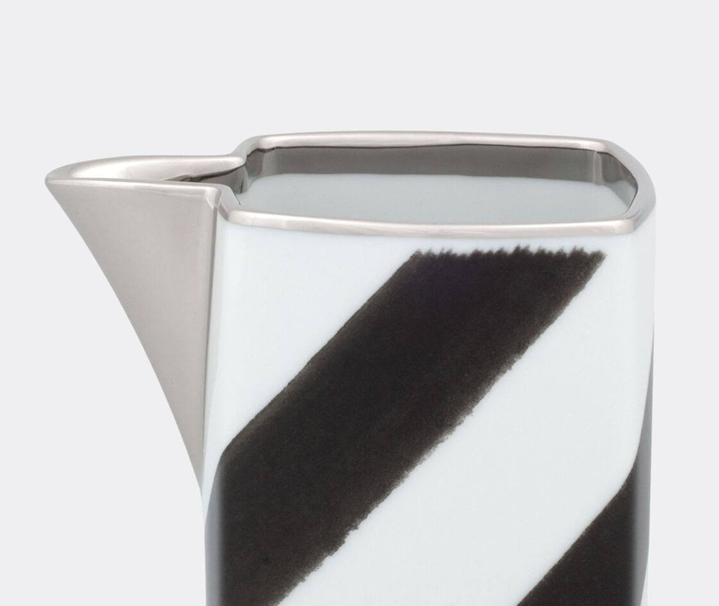 Milk Jug L12556