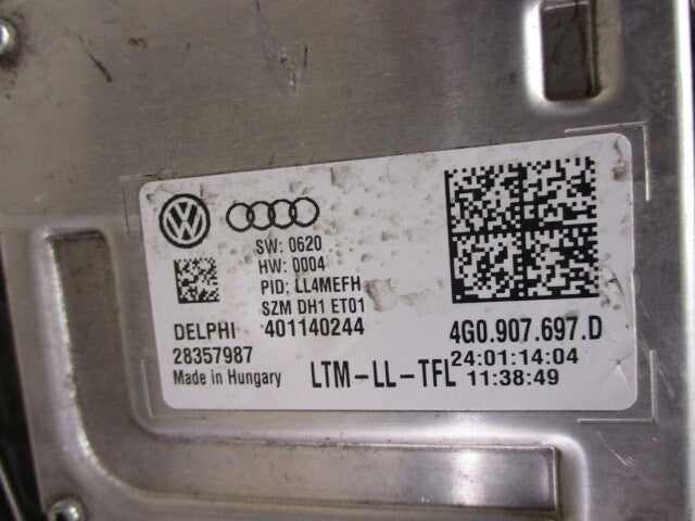 Pre-Owned Audi Q5 SQ5 Driver LH Xenon HID Headlamp D82399